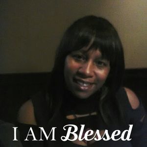 Meet your Posher, Edith